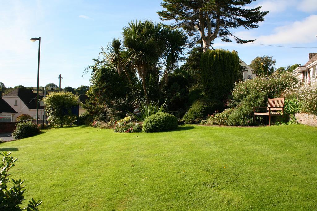 Churston Way Lodge Guest House Brixham Buitenkant foto