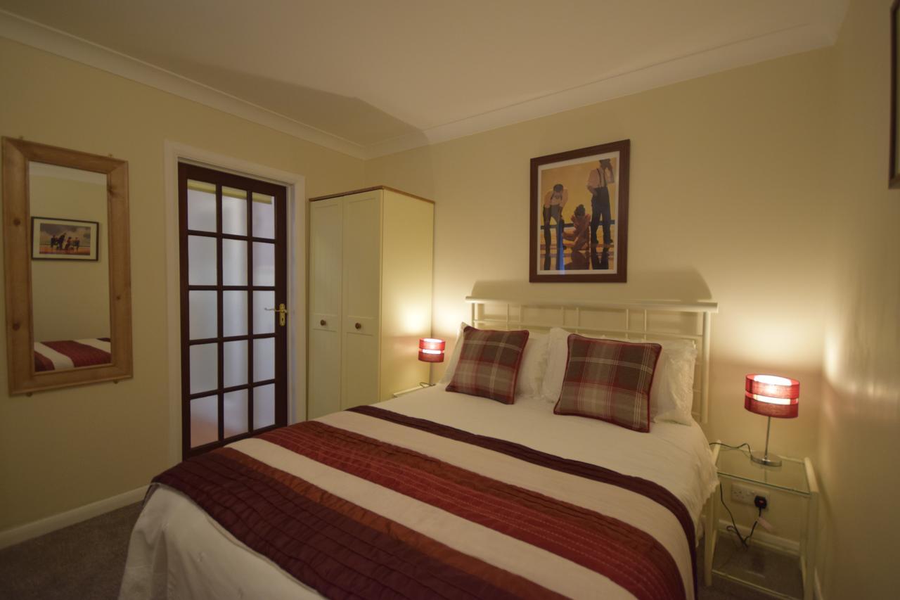 Churston Way Lodge Guest House Brixham Buitenkant foto